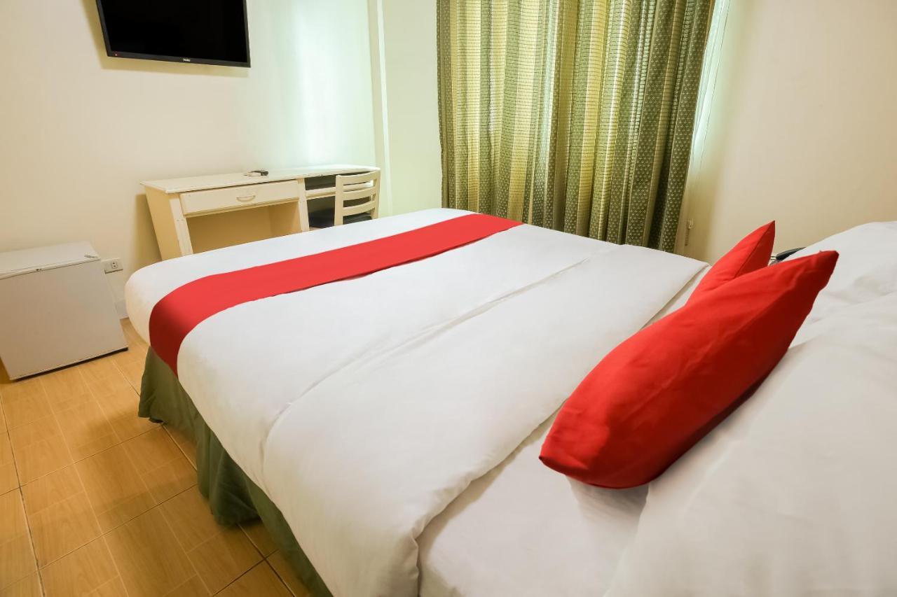 Hotel Euroasia By Bluebookers Angeles Zewnętrze zdjęcie