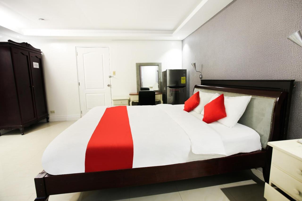 Hotel Euroasia By Bluebookers Angeles Zewnętrze zdjęcie