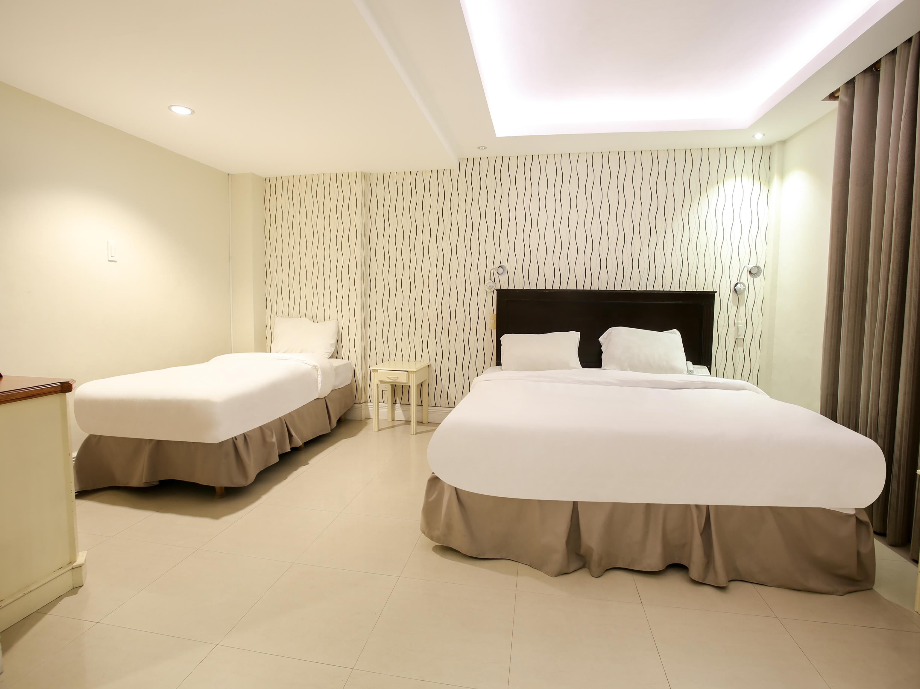 Hotel Euroasia By Bluebookers Angeles Zewnętrze zdjęcie